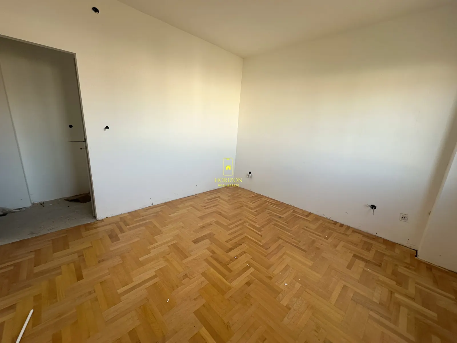 Jednosoban stan, Preko Morače, fotografija 2
