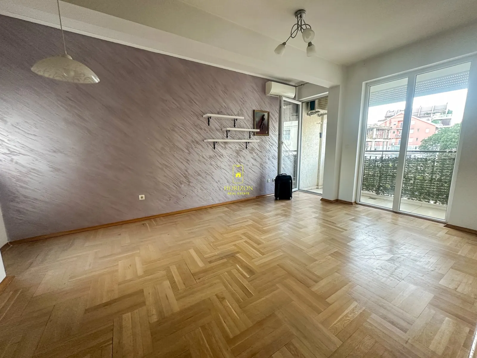 Dvosoban stan, Momišići, fotografija 2