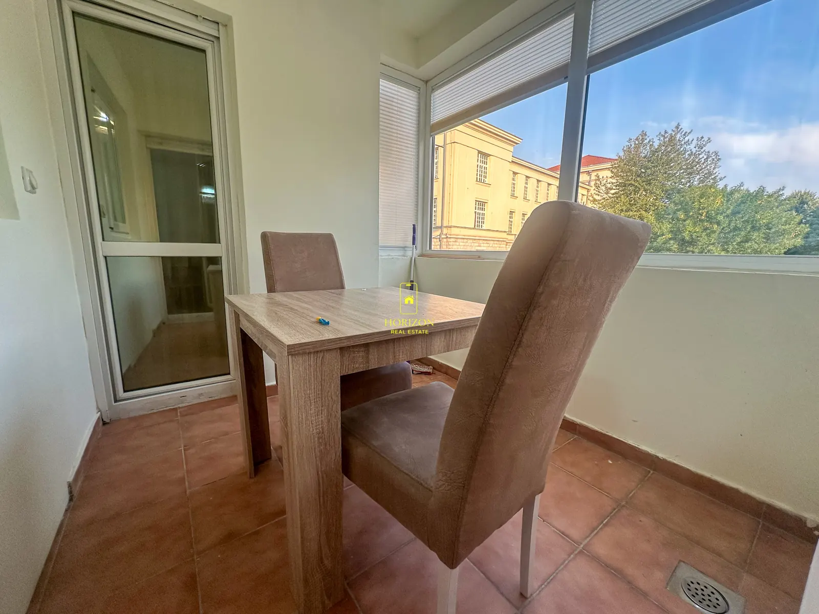 Dvosoban stan, Centar, fotografija 3